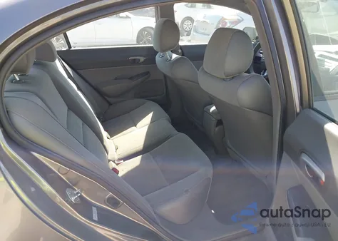 2008 Honda Civic Lx z USA, uszkodzony, nr VIN 2HGFA16558H351933